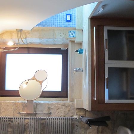 Apartamento Casa Torre Di Mactheus Petraro Giovinazzo Exterior foto