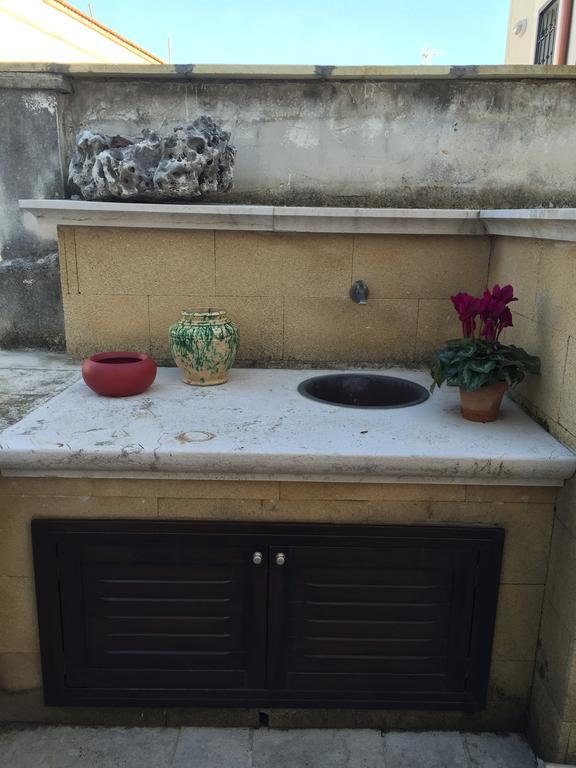 Apartamento Casa Torre Di Mactheus Petraro Giovinazzo Exterior foto