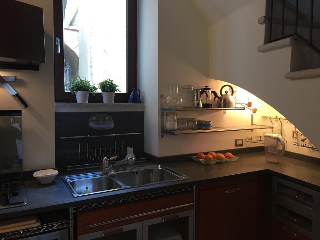Apartamento Casa Torre Di Mactheus Petraro Giovinazzo Habitación foto